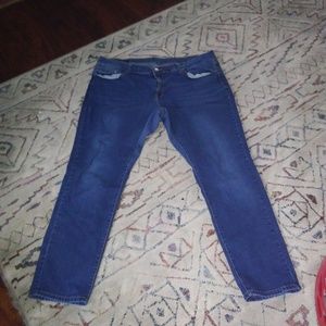 Diverso Women's 5-POCKET DESIGN Jeans Size 22W